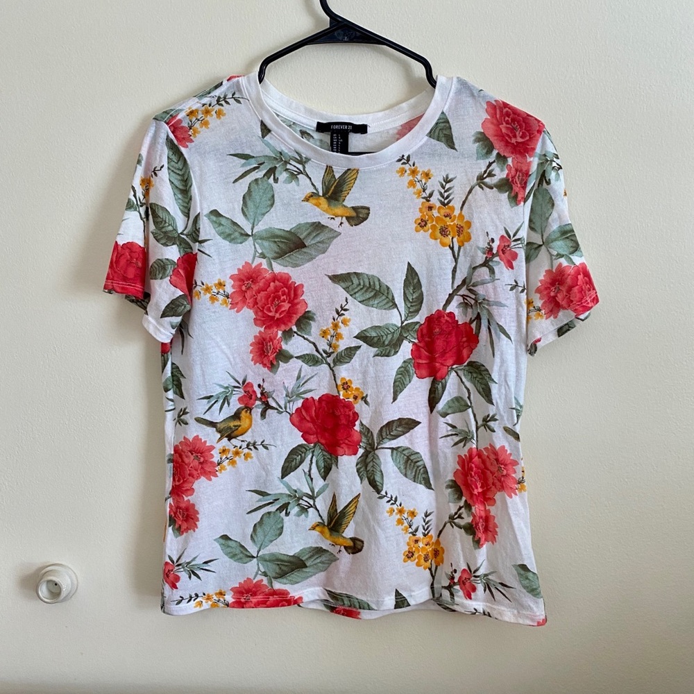 Flowered tshirt